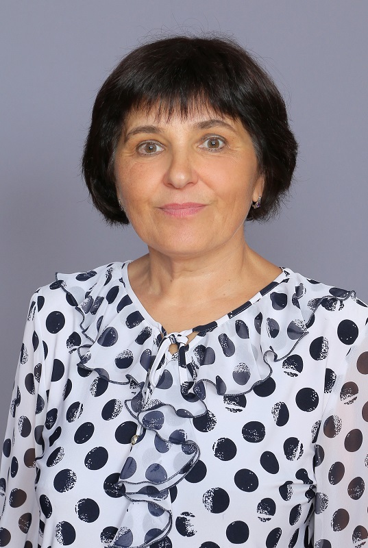 Ашихмина Лариса Васильевна.